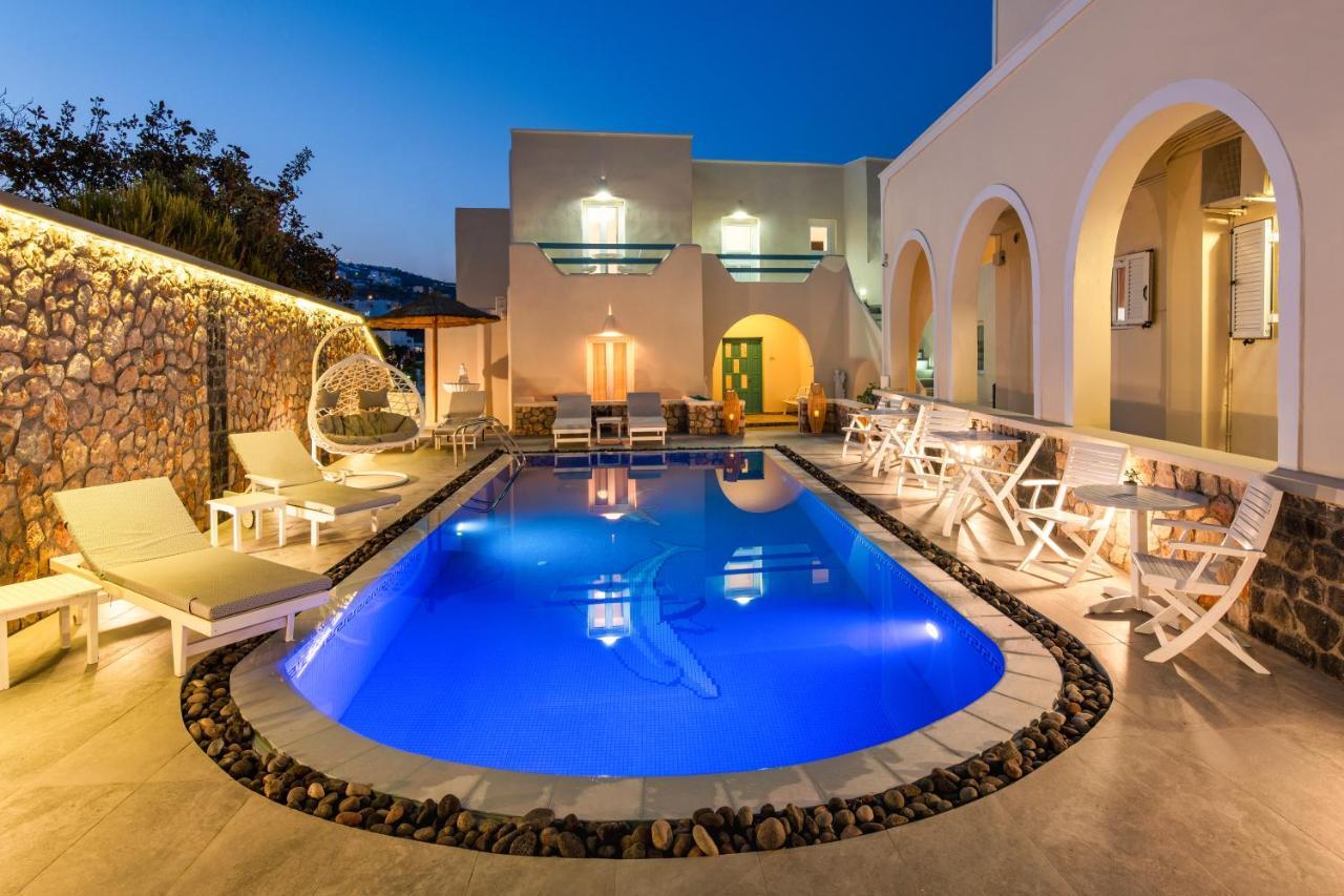 فندق Alizea Villas & Suites ثيرا